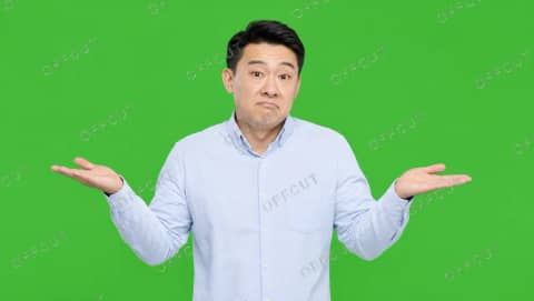 그린스크린 리액션 · 어깨 으쓱하는 남성