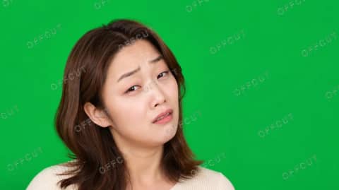 그린스크린 리액션 · 어이없어하는 여성 (클로즈업)
